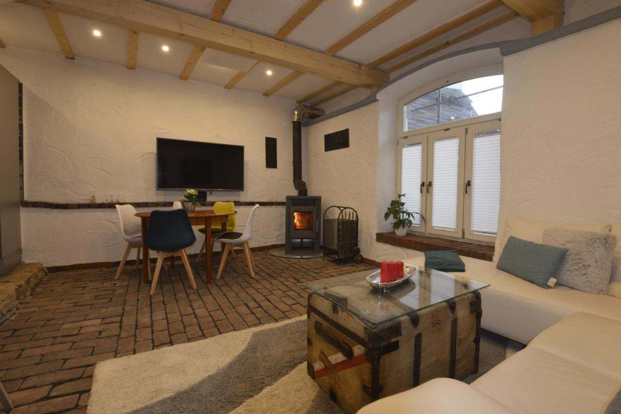 Eifel Kate, Relaxen Mit Sauna Und Whirlpool Dahlem  Ngoại thất bức ảnh