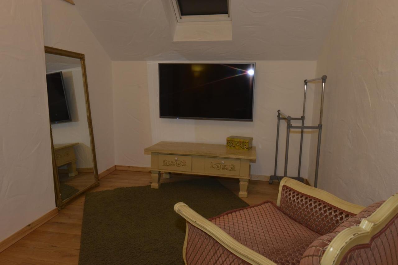 Eifel Kate, Relaxen Mit Sauna Und Whirlpool Dahlem  Ngoại thất bức ảnh
